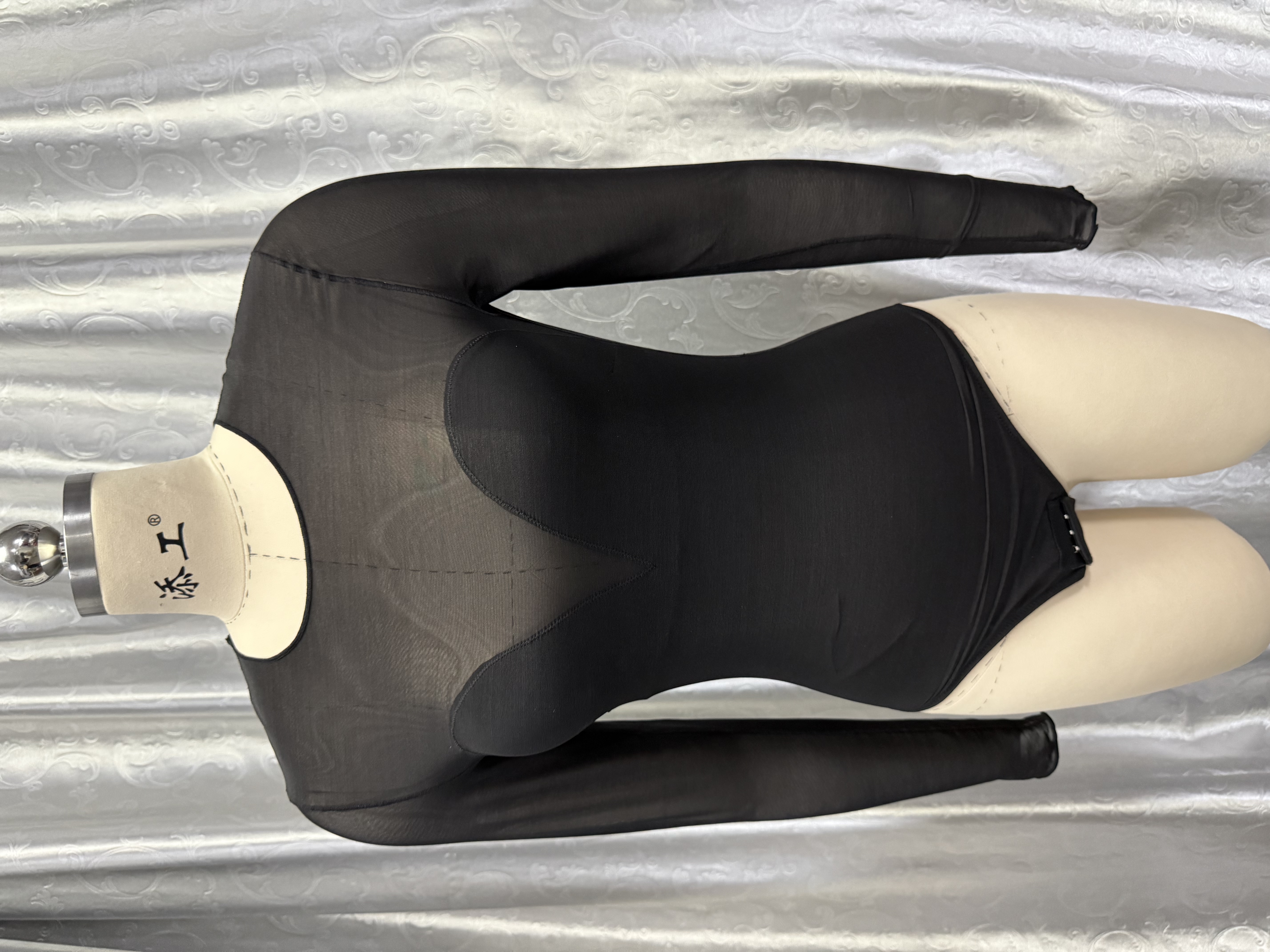 Shapewear Bodysuits & Body Shapers